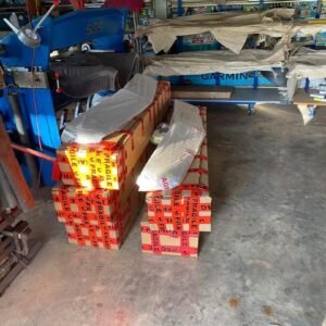 4×4 look
$550.00
In Stock